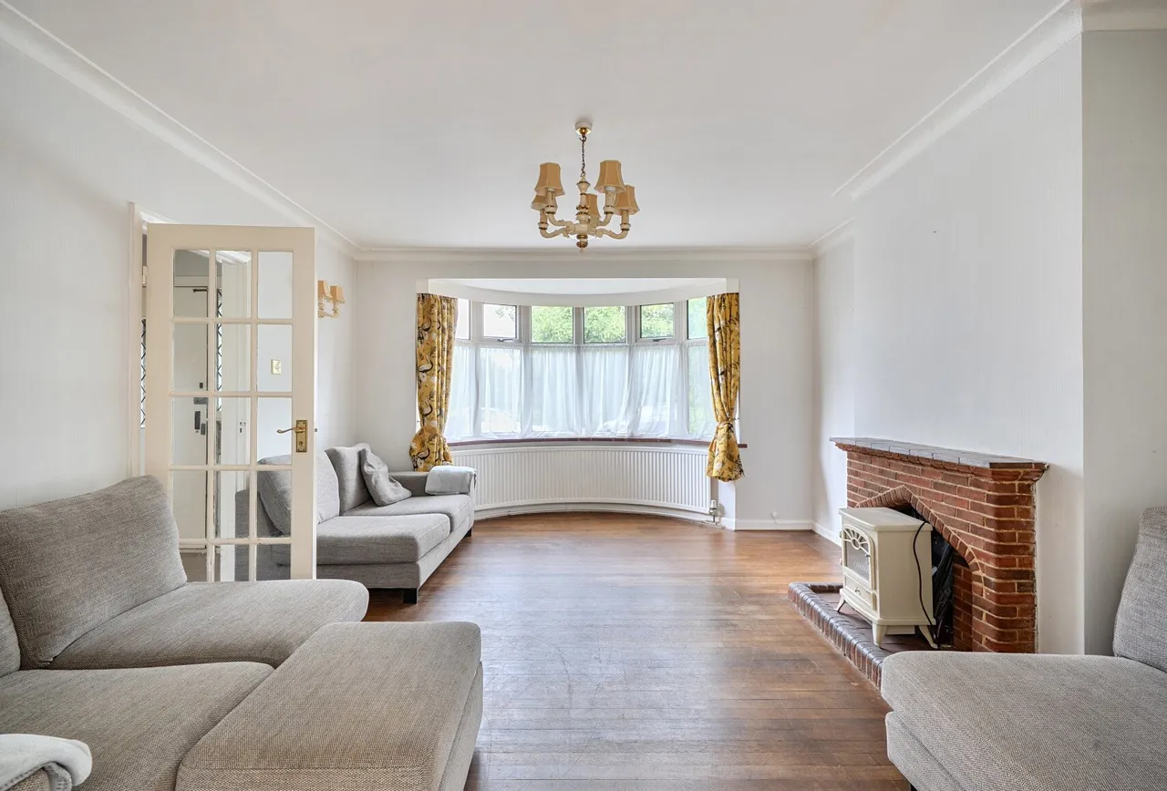 Downfield, Worcester Park, KT4 7LE, photo 6