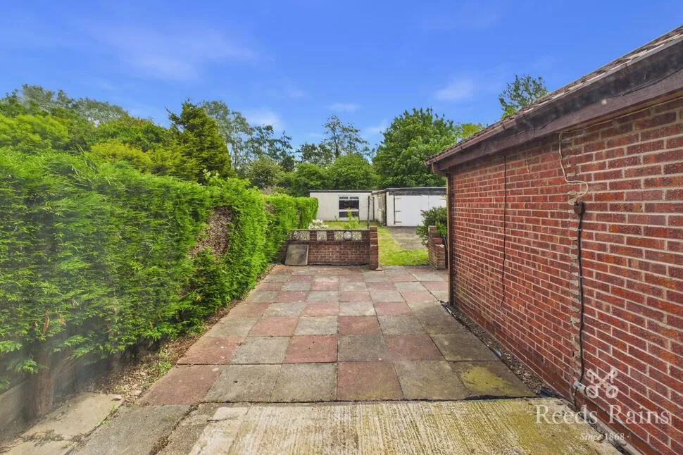 Hemsby Road, Castleford, West Yorkshire, WF10, photo 12