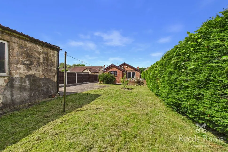 Hemsby Road, Castleford, West Yorkshire, WF10, photo 9