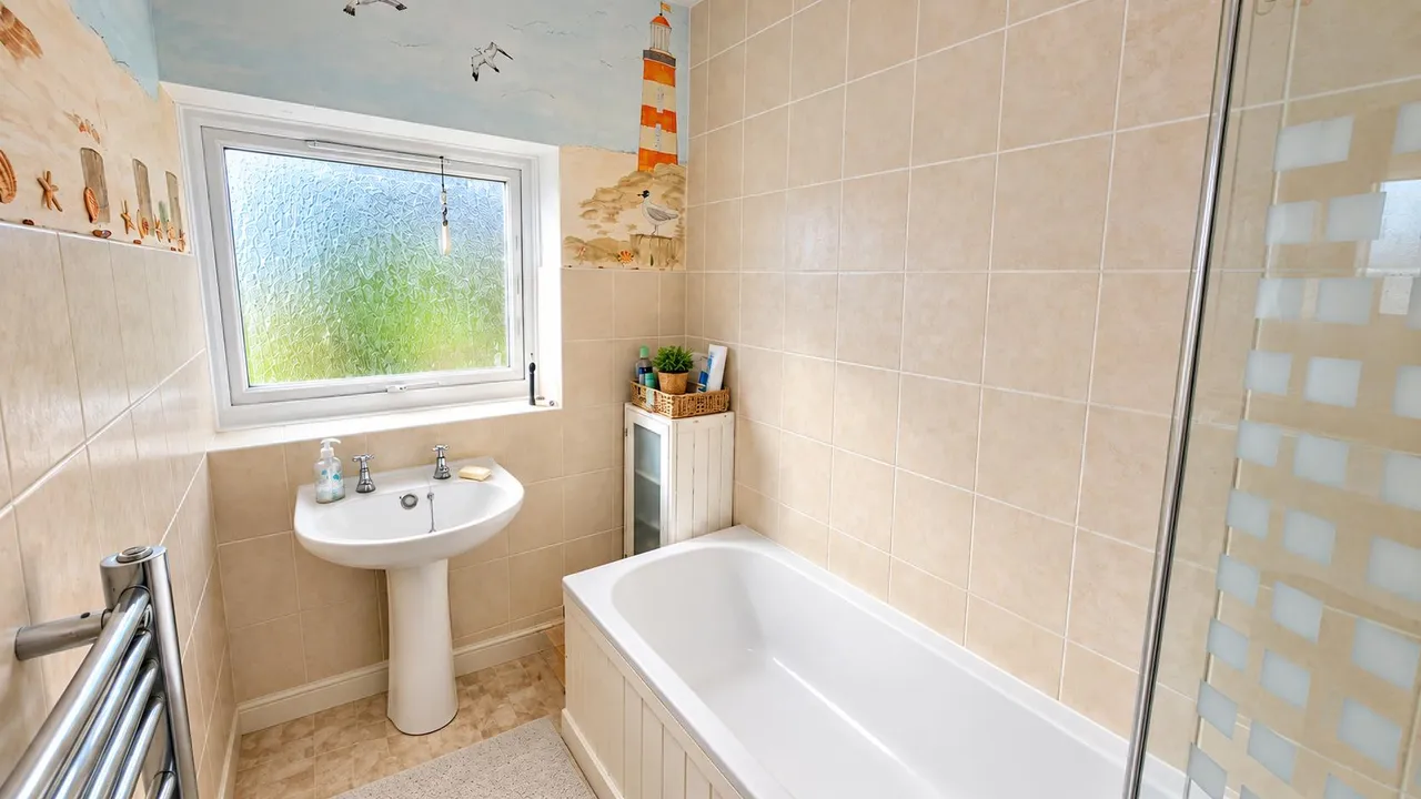 Tamar Drive, Aveley, RM15, photo 11