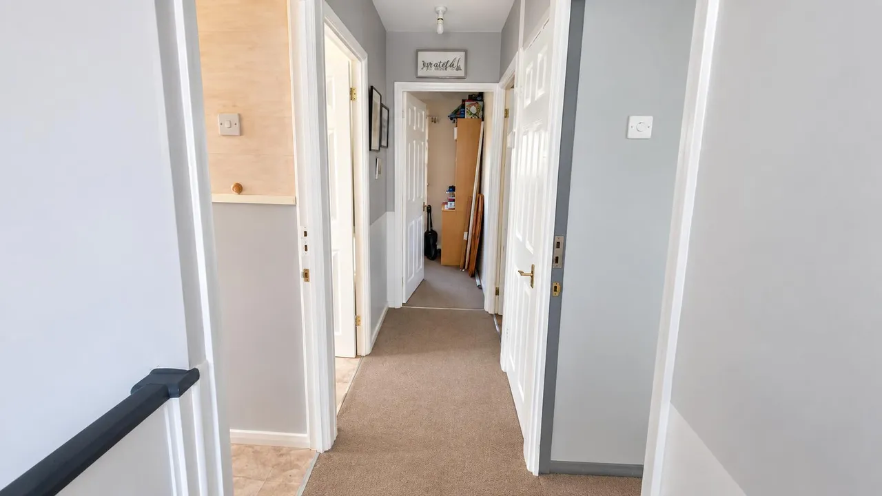 Tamar Drive, Aveley, RM15, photo 15