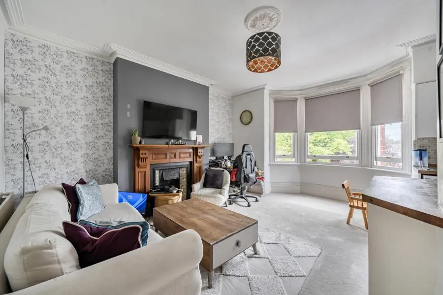 Western Elms Avenue, Reading, RG30, photo 2