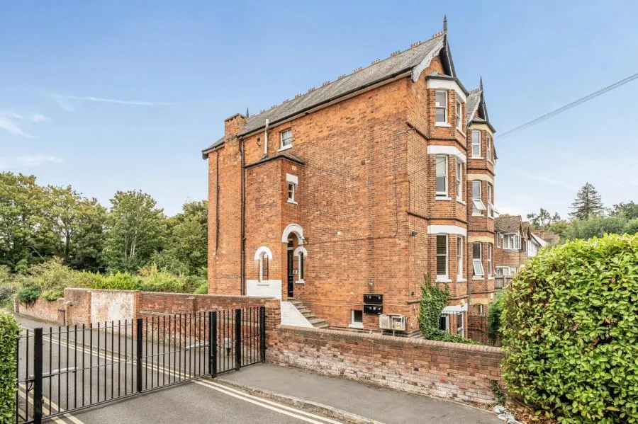 Western Elms Avenue, Reading, RG30, photo 17