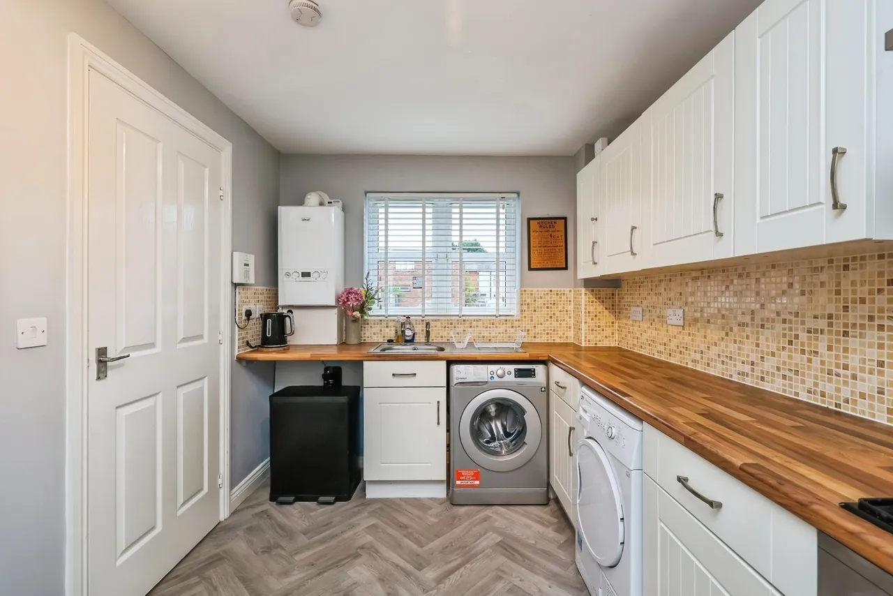 Bencaunt Grove, Hucknall, NG15, photo 5