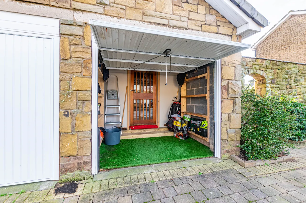 Deer Park Court, Monk Fryston, LS25, photo 19