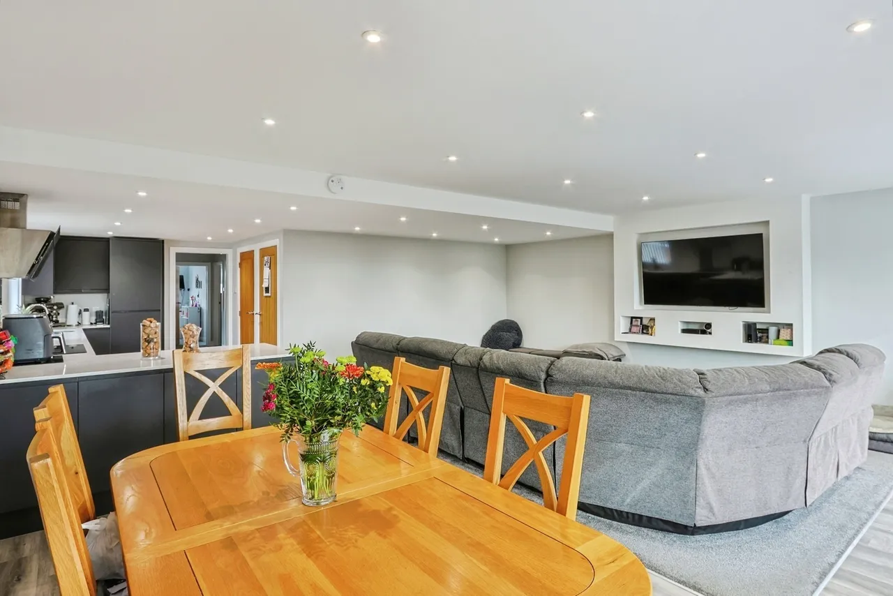 Franklyn Close, Poole, BH16, photo 4