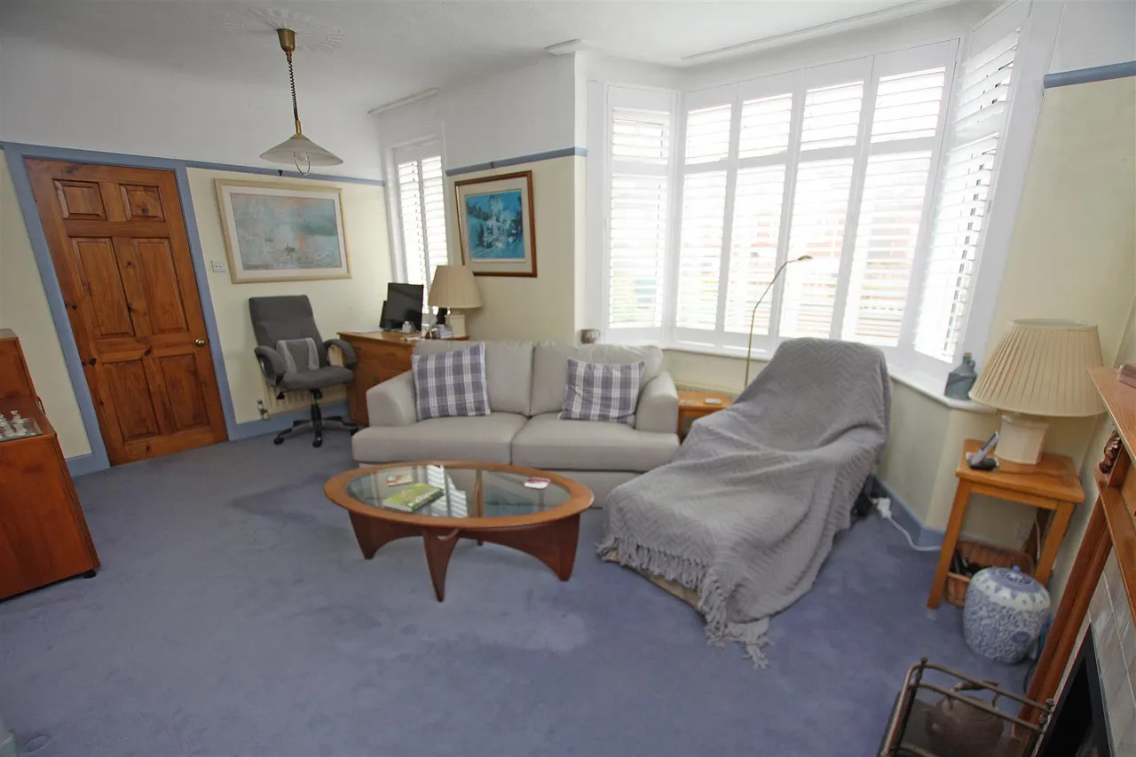 Minterne Road, Bournemouth, photo 3