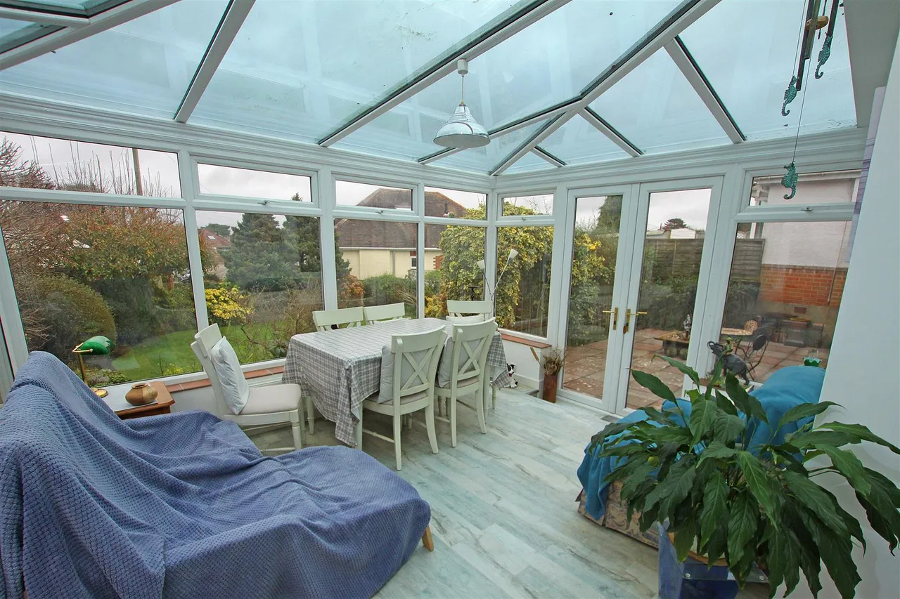 Minterne Road, Bournemouth, photo 7