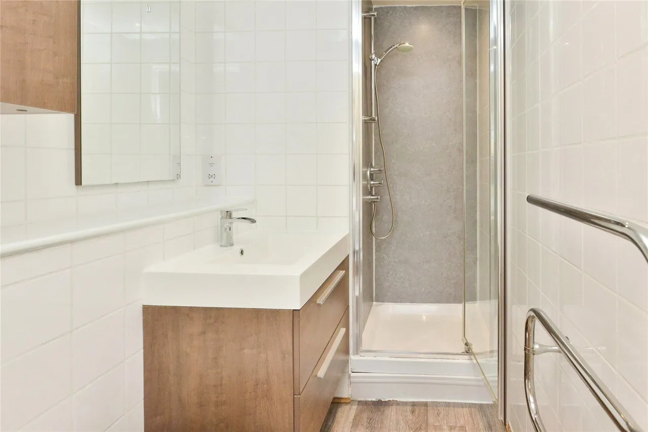 Merrivale Mews, Milton Keynes, Buckinghamshire, MK9, photo 11