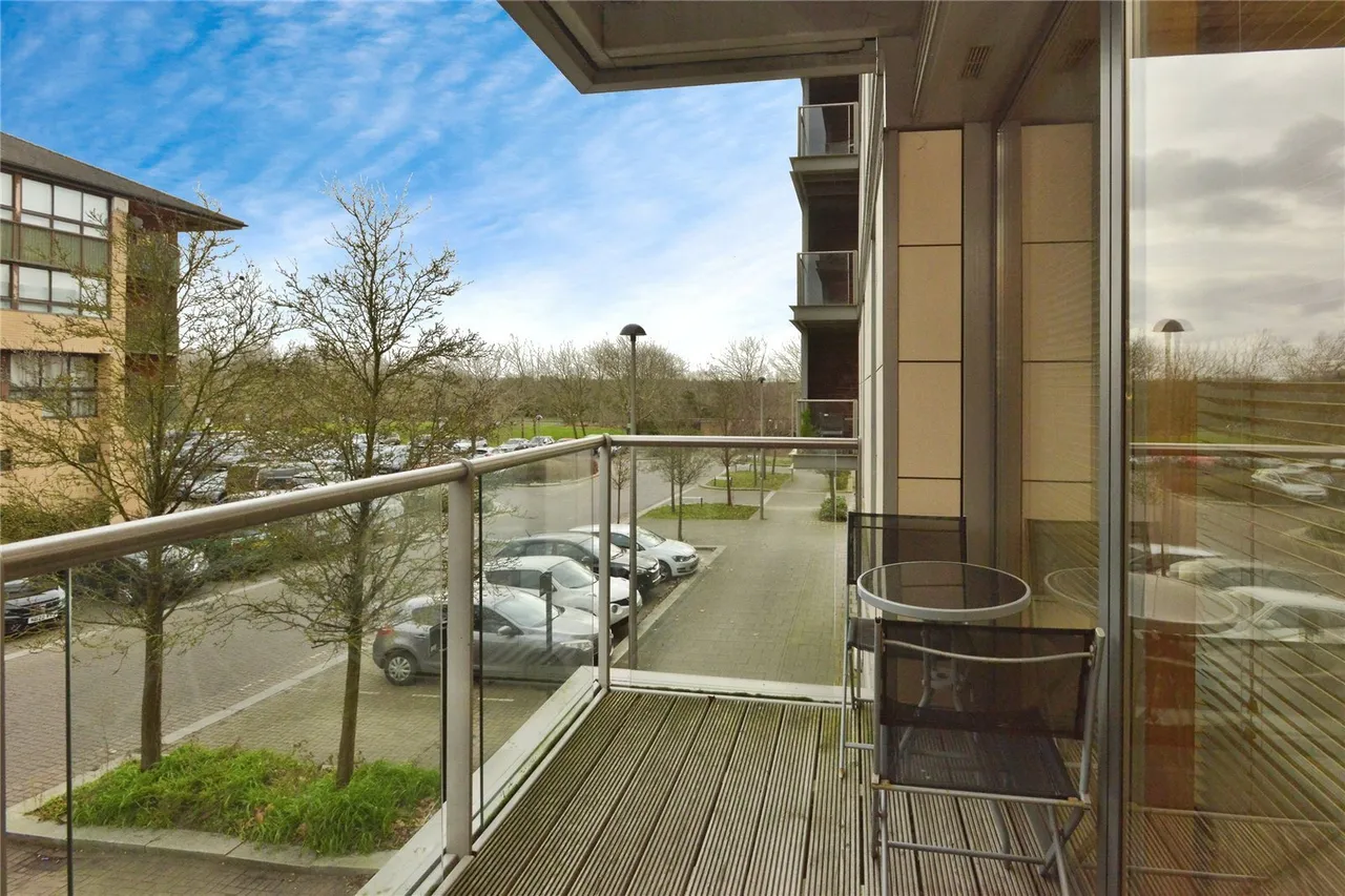 Merrivale Mews, Milton Keynes, Buckinghamshire, MK9, photo 15