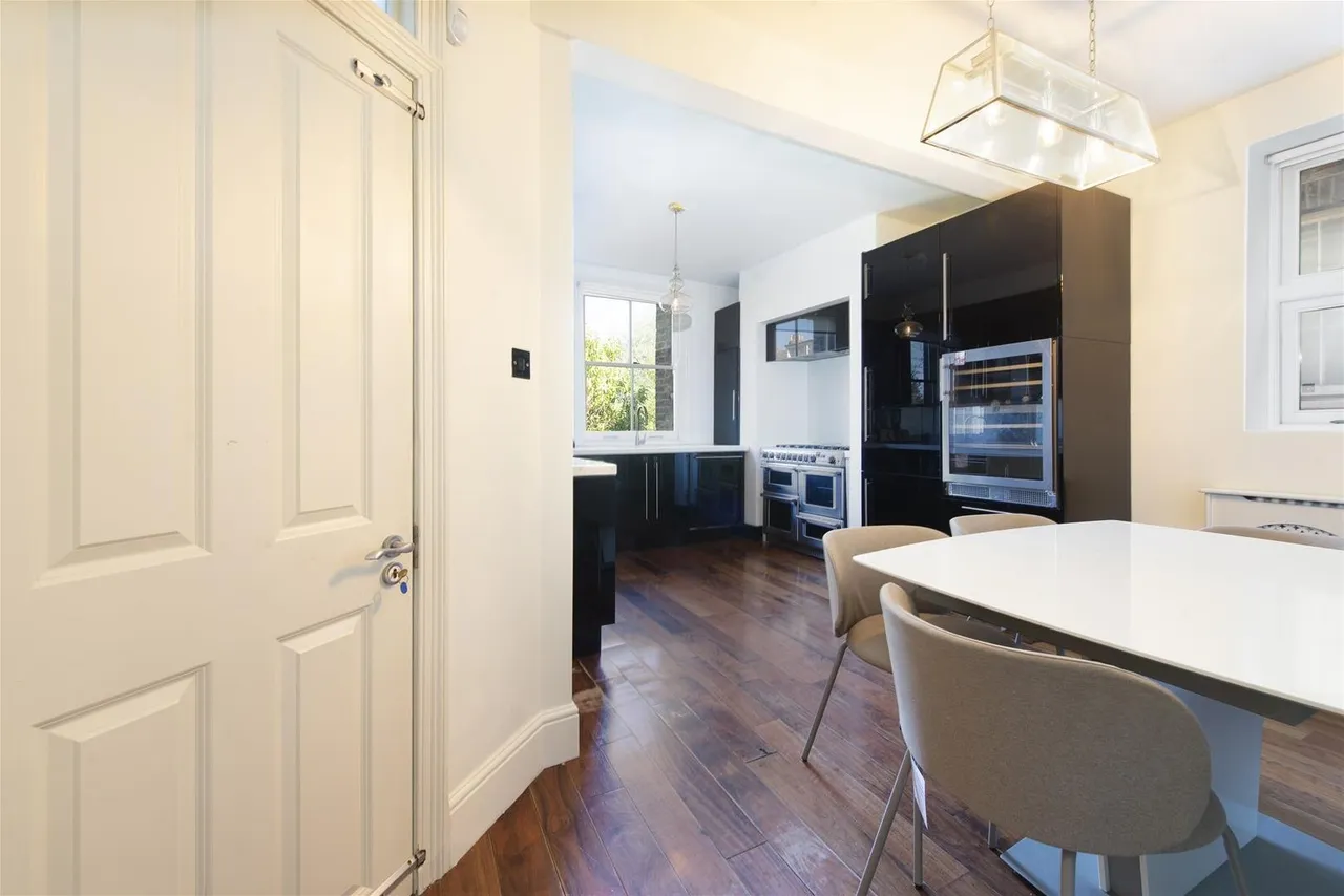 Gondar Gardens West Hampstead, London NW6 1HB, photo 11