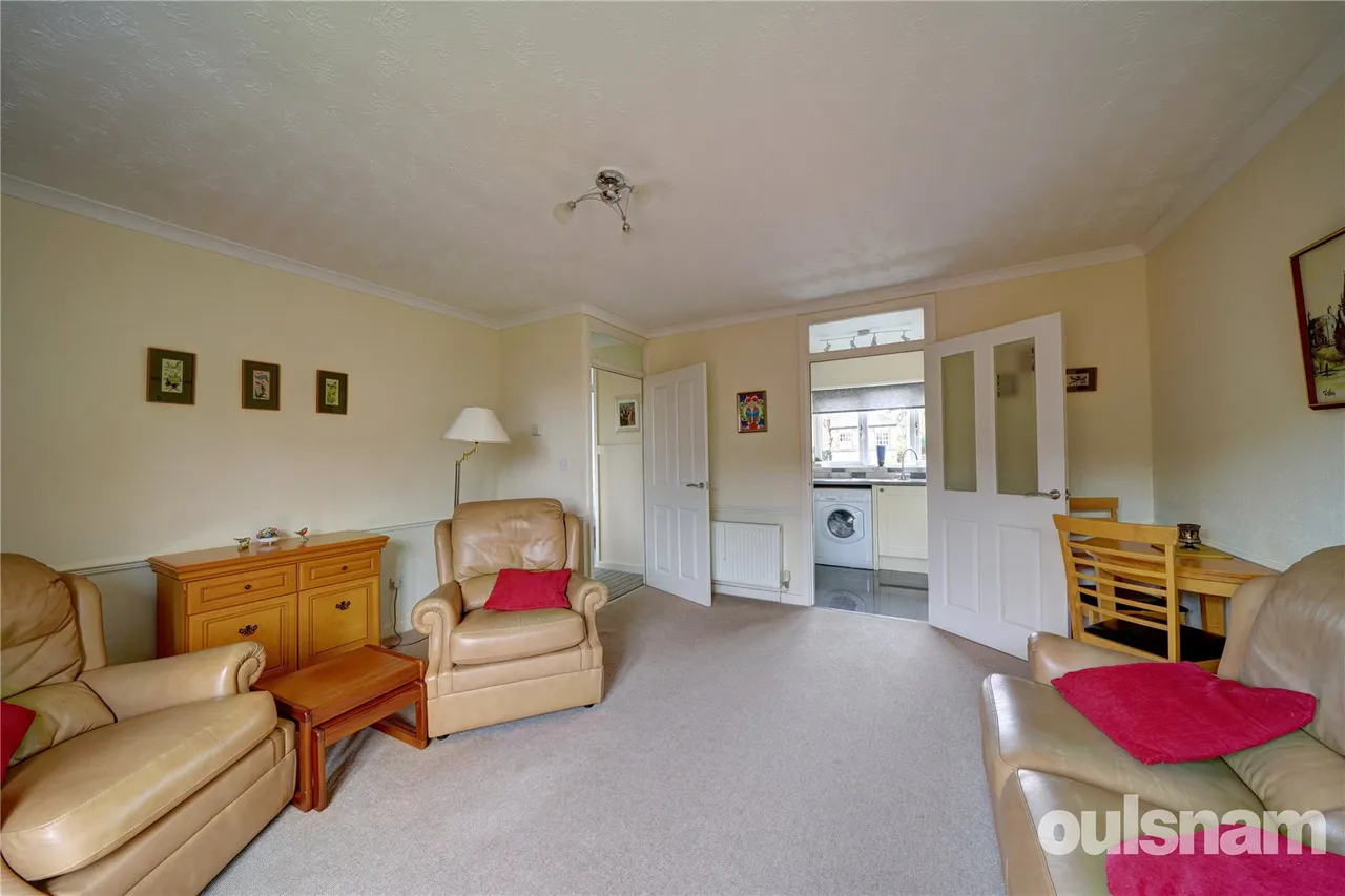 St. Georges Crescent, Droitwich, Worcestershire, WR9 8HJ, photo 4