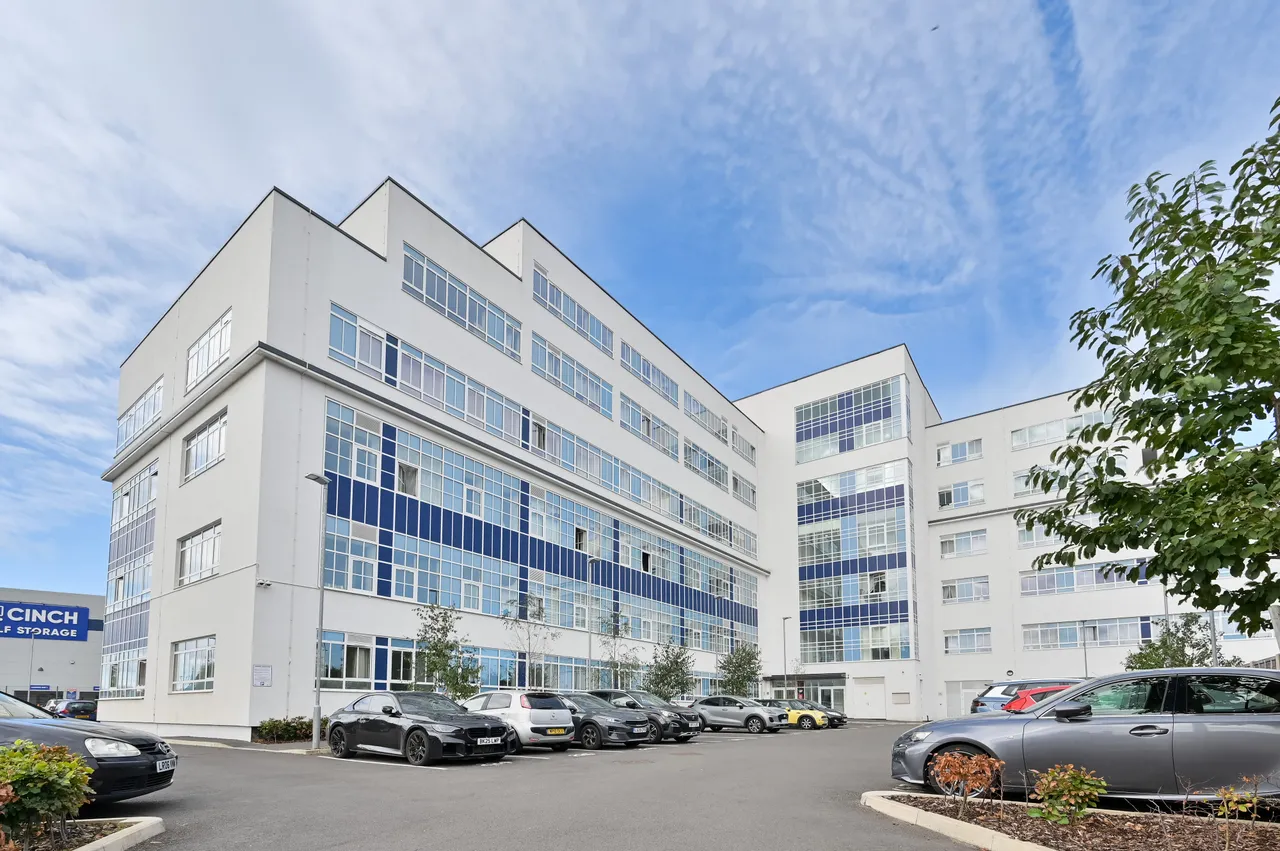 1 bed flat for sale, Watford, WD24