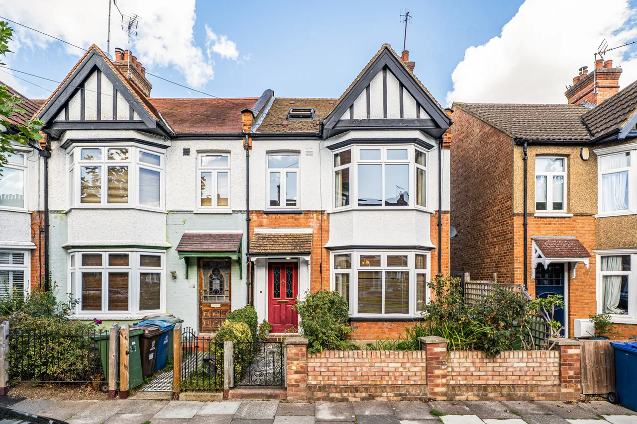 5 bed house for sale, Heath Road, Harrow, HA1