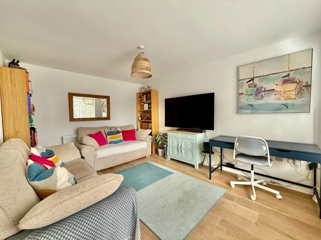 Boston Spa ~ Egglestone Square, LS23, photo 20