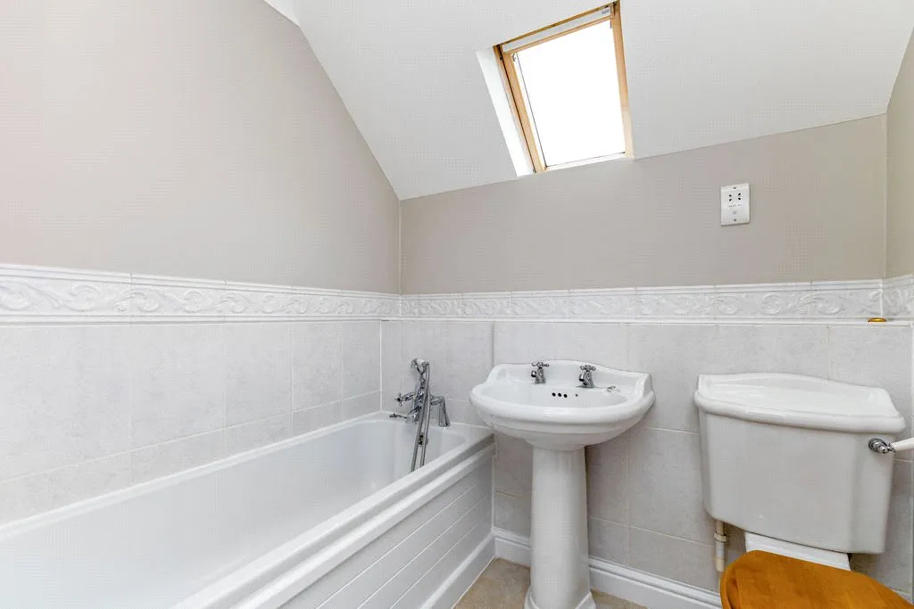 Kings Road, Haslemere, GU27, photo 11