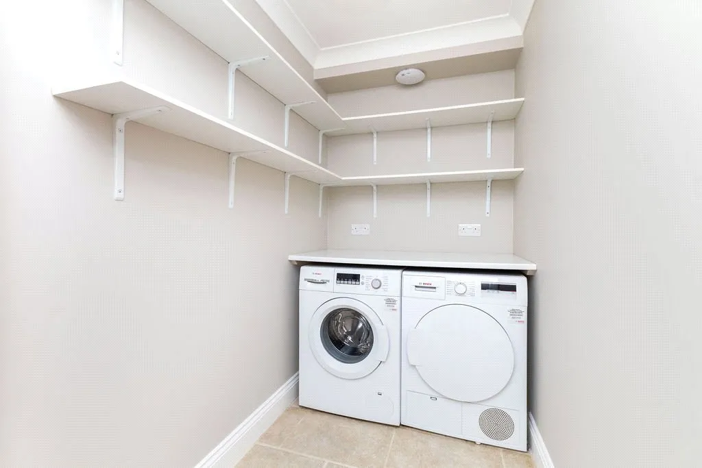 Kings Road, Haslemere, GU27, photo 14