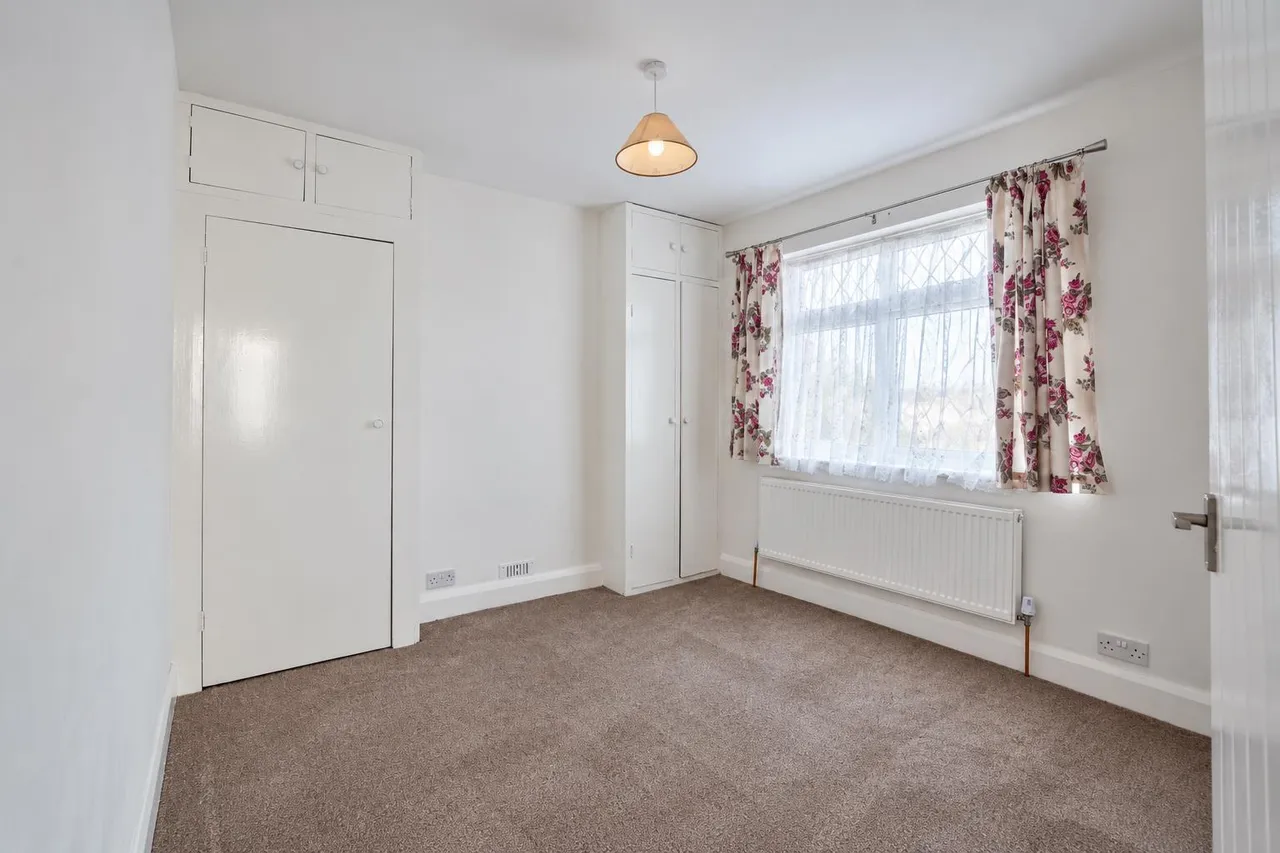 Whitton Waye, Whitton, photo 9