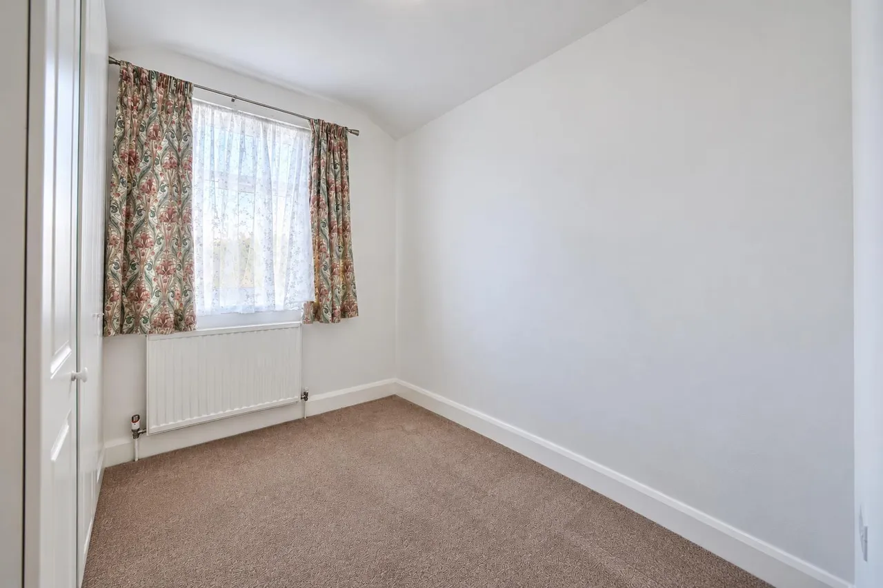 Whitton Waye, Whitton, photo 10
