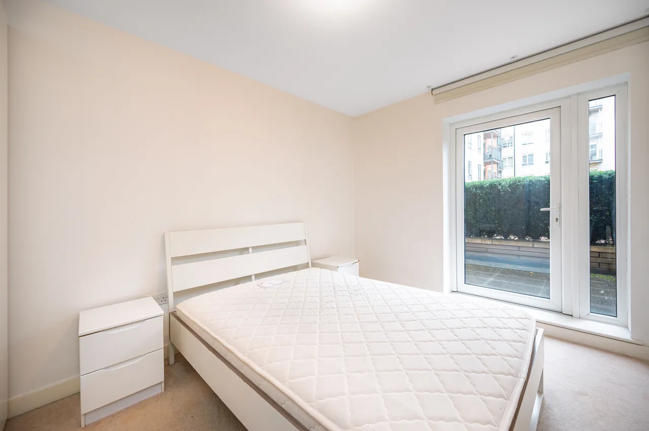 6 Empire House, 6 East Drive, London, photo 5