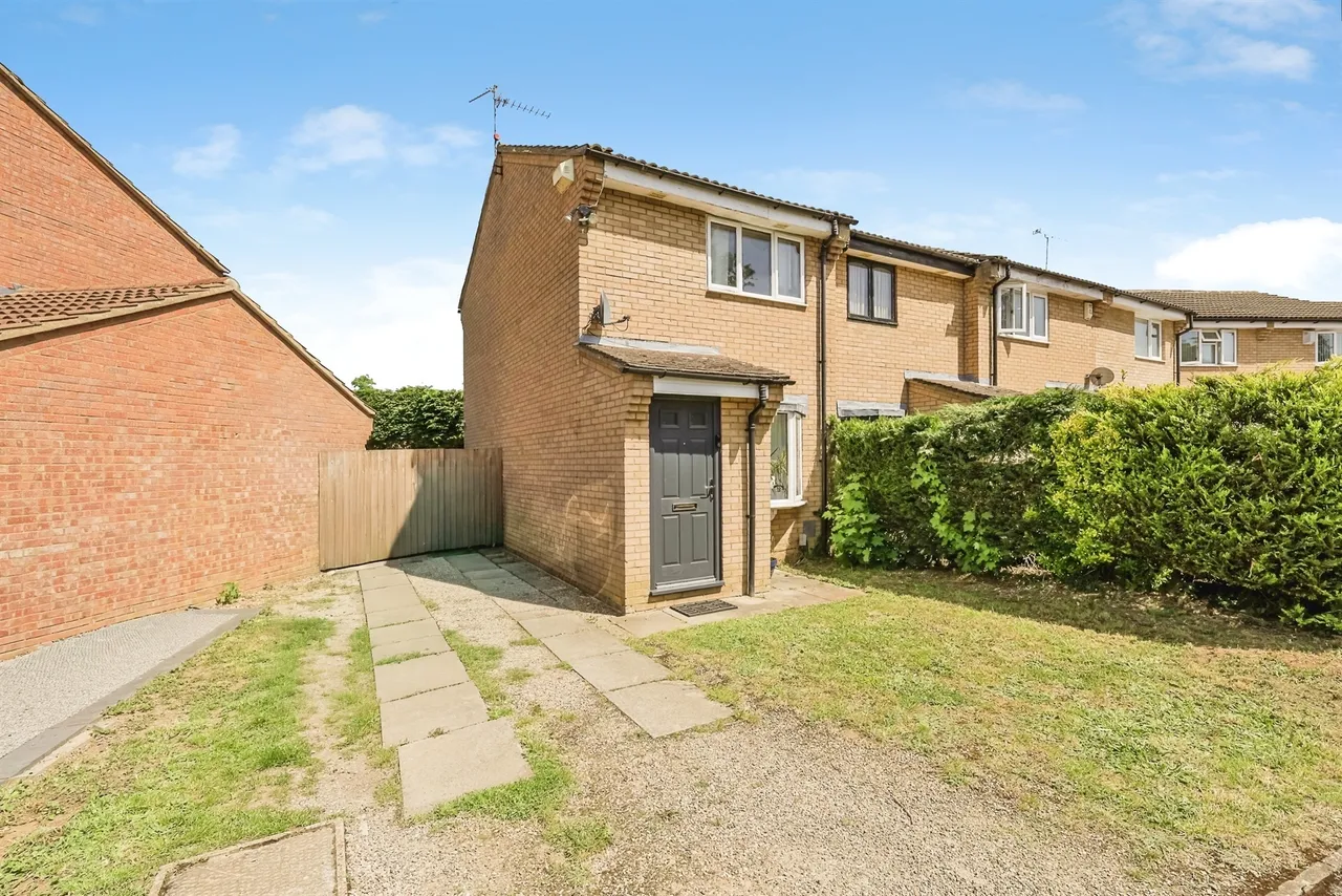 2 bed house for sale — Hamsterly Park, Northampton
