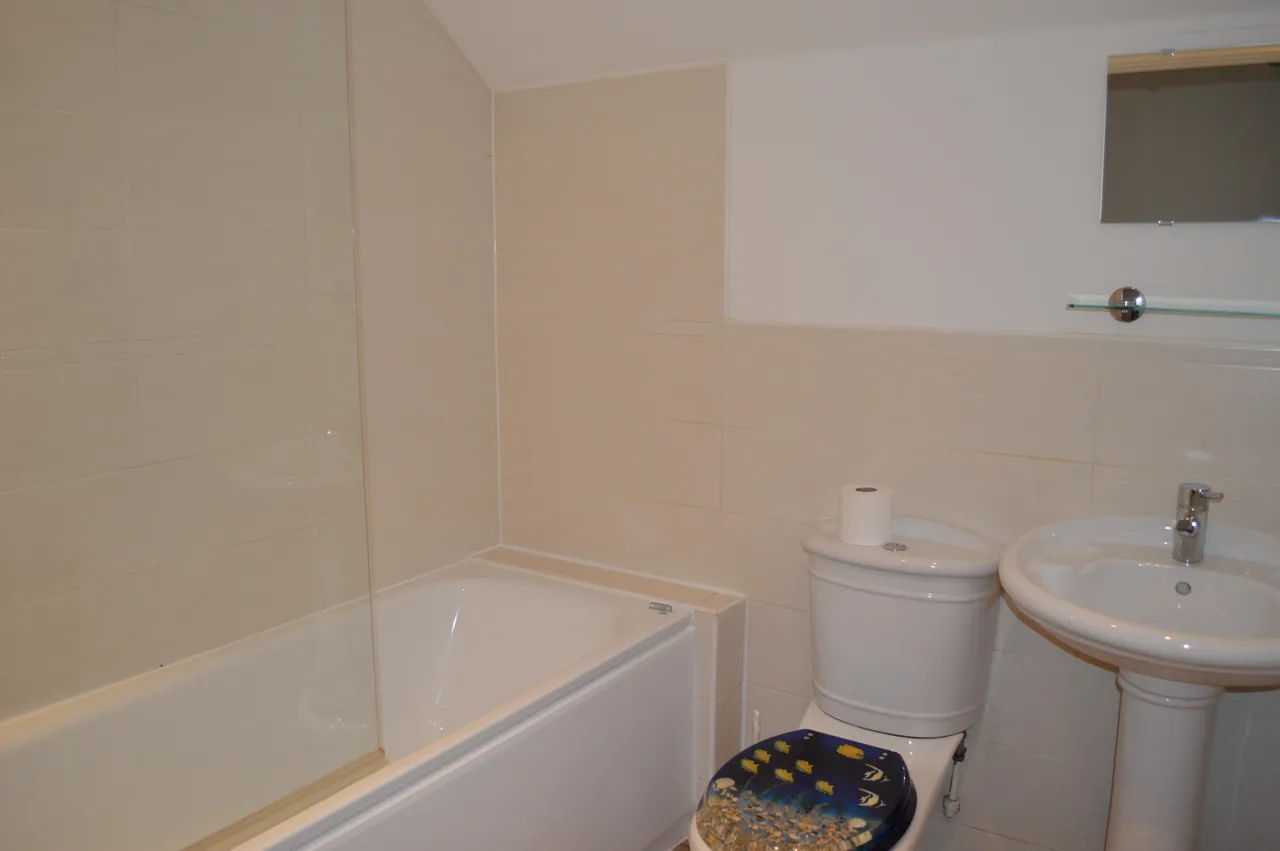 Chatfield House, SO50, photo 6
