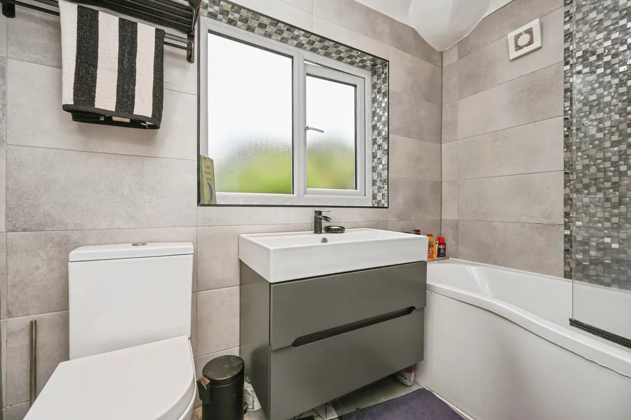 Oakhill Park, Liverpool, L13, photo 13