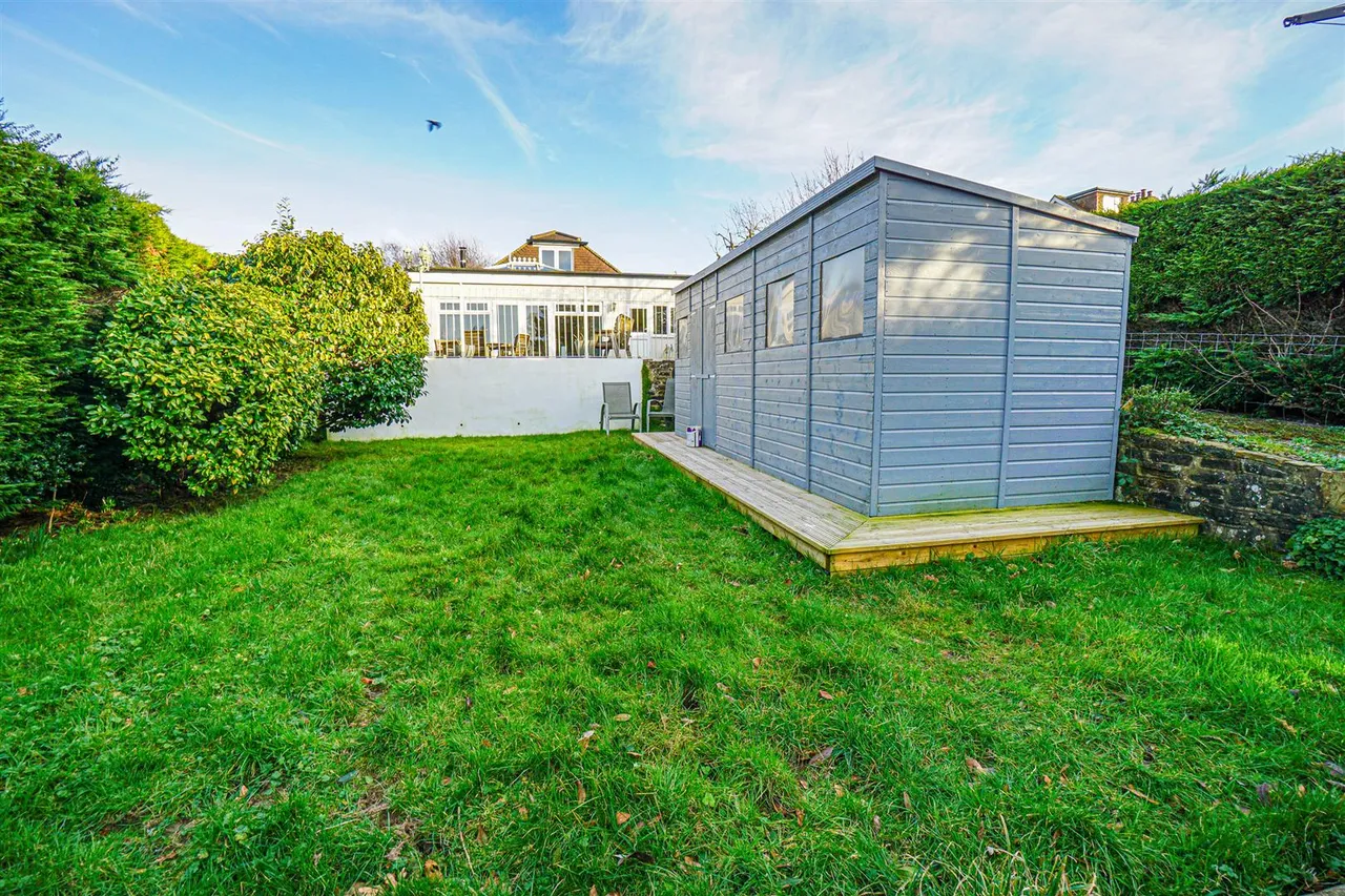 Winchelsea Road, Guestling, photo 30