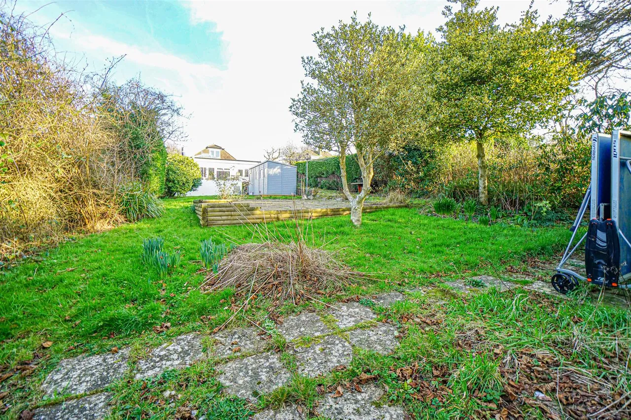 Winchelsea Road, Guestling, photo 19