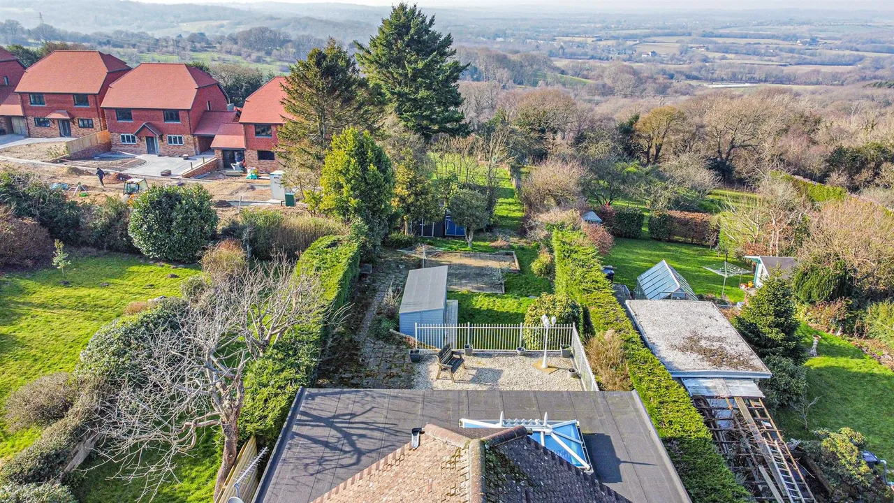 Winchelsea Road, Guestling, photo 21