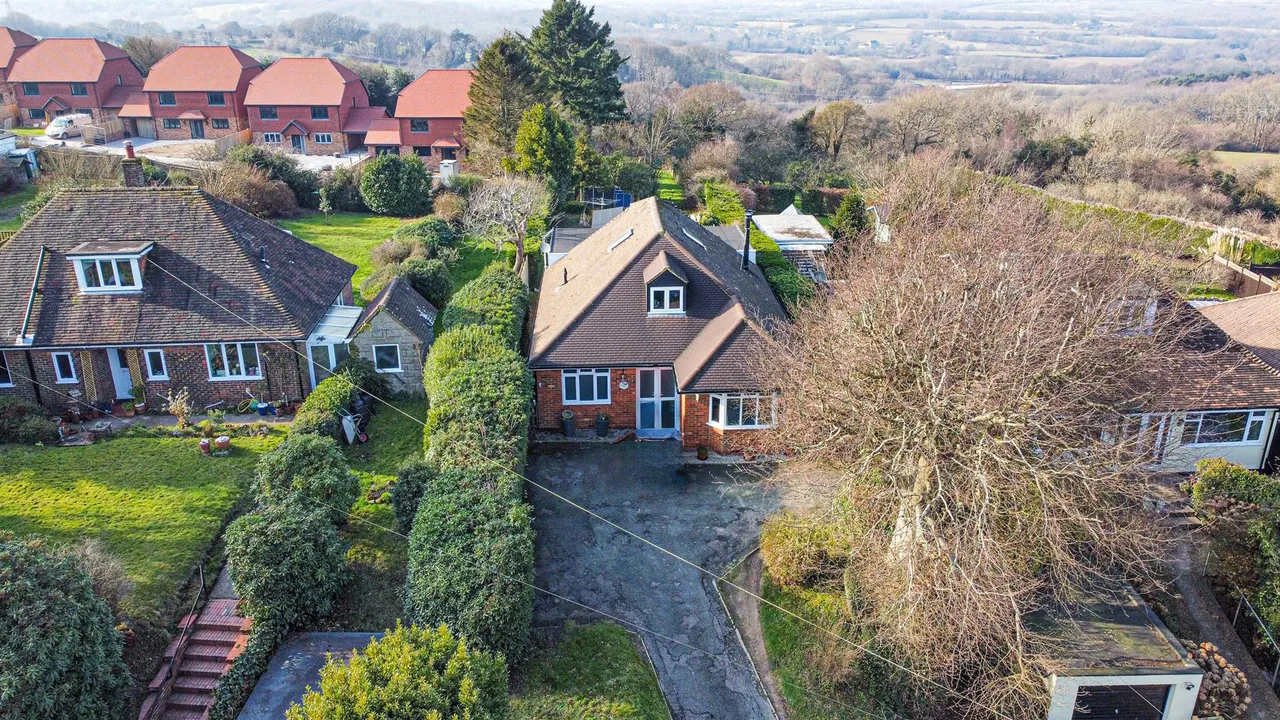 Winchelsea Road, Guestling, photo 31