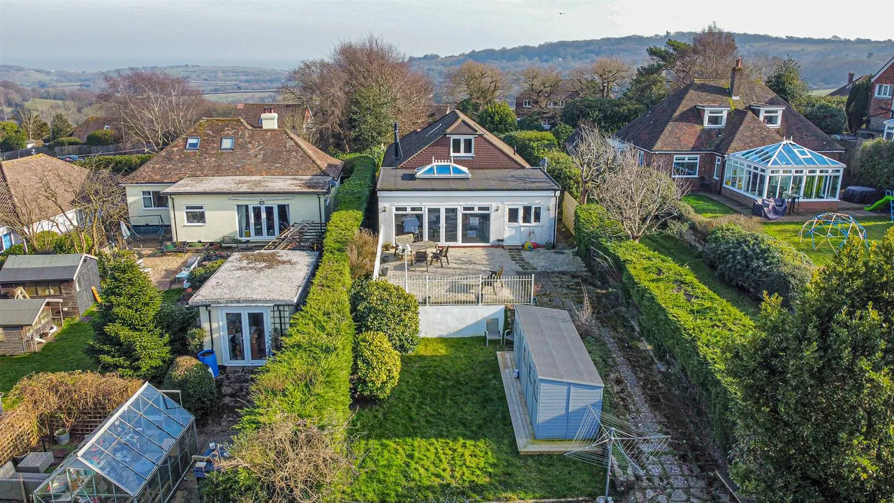 Winchelsea Road, Guestling, photo 8