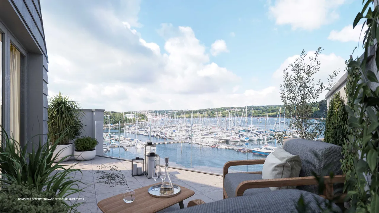 North Parade, Falmouth, TR11, photo 2