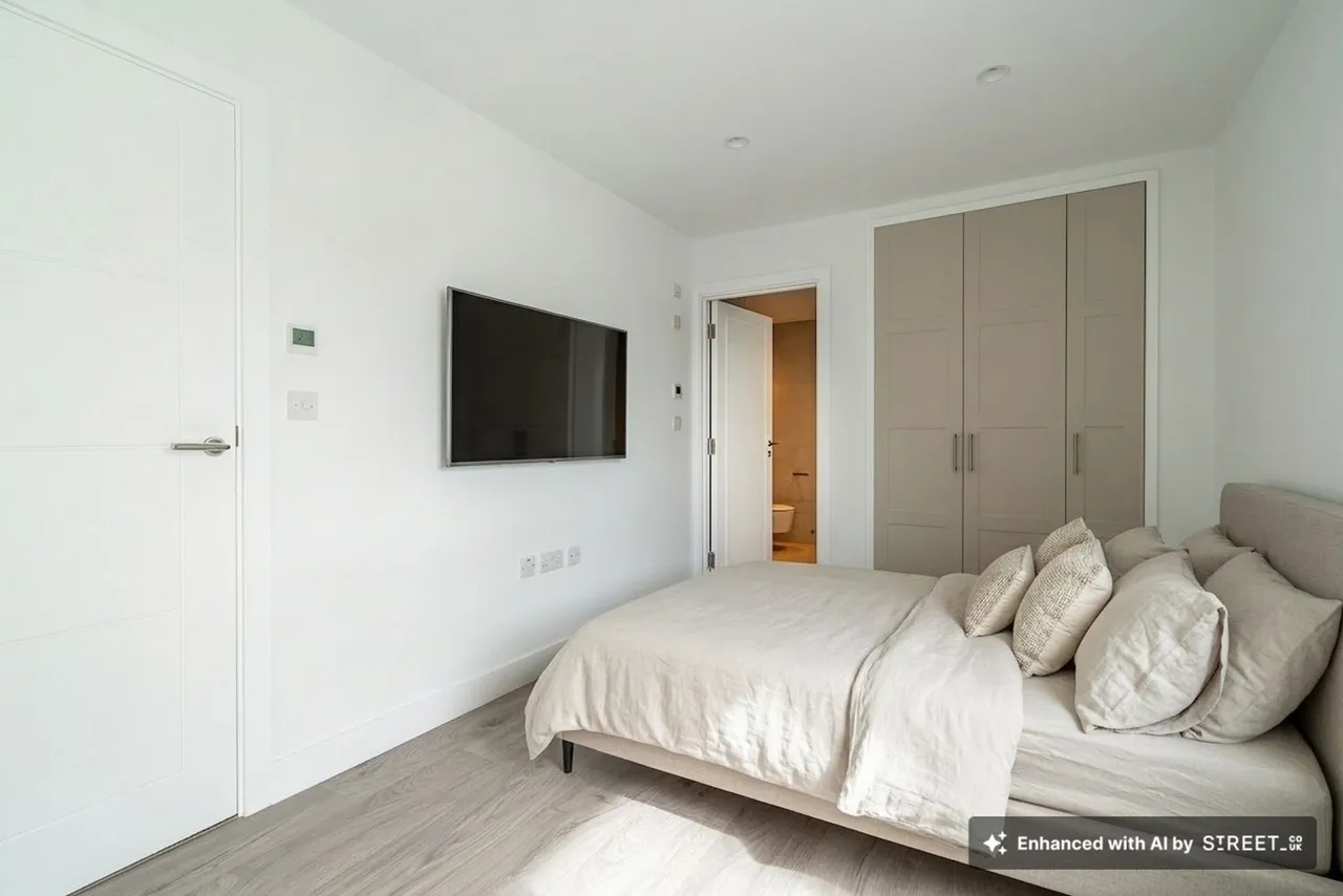 North Parade, Falmouth, TR11, photo 15