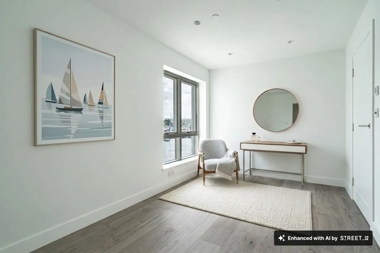 North Parade, Falmouth, TR11, photo 17