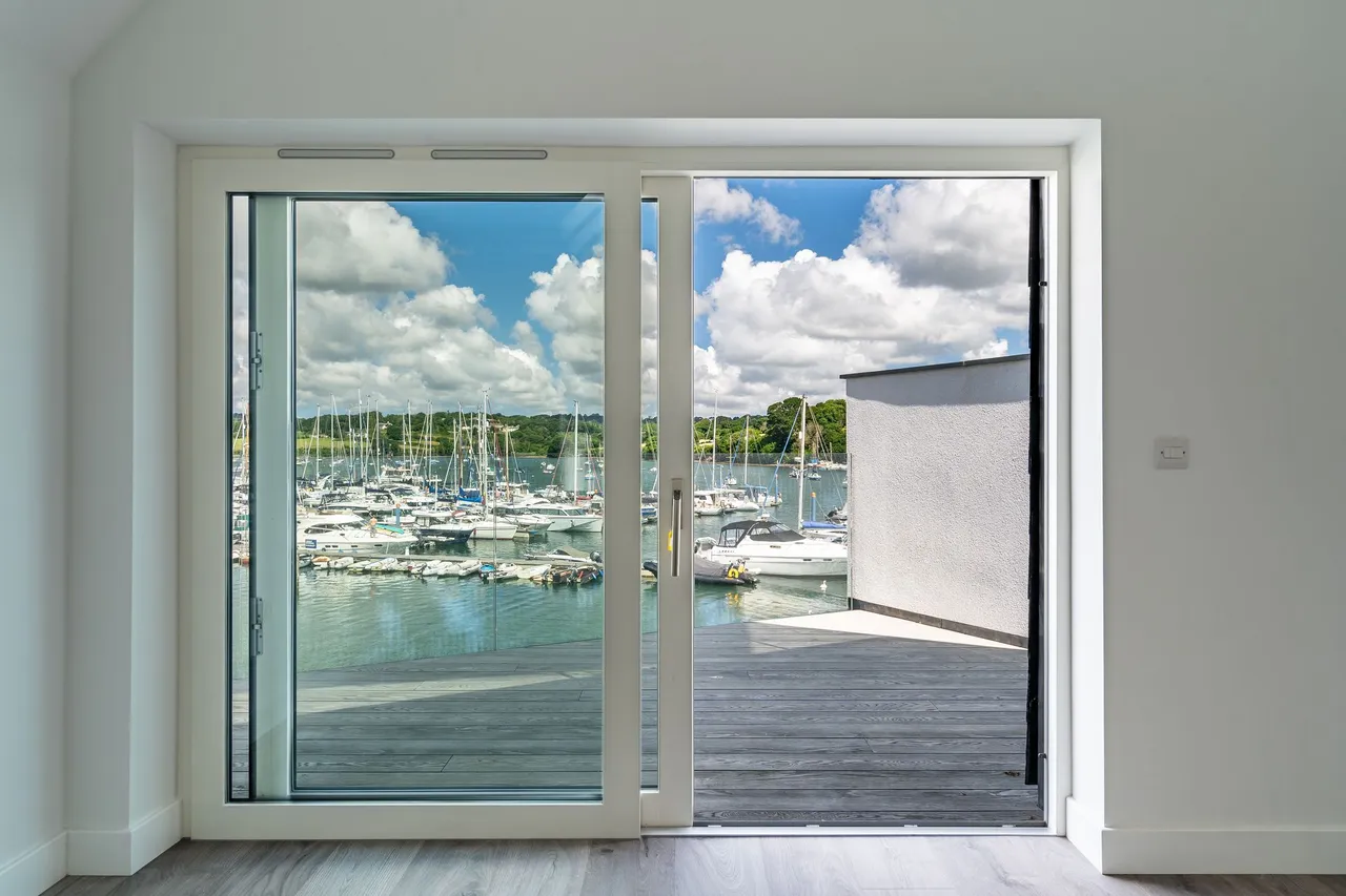 North Parade, Falmouth, TR11, photo 11