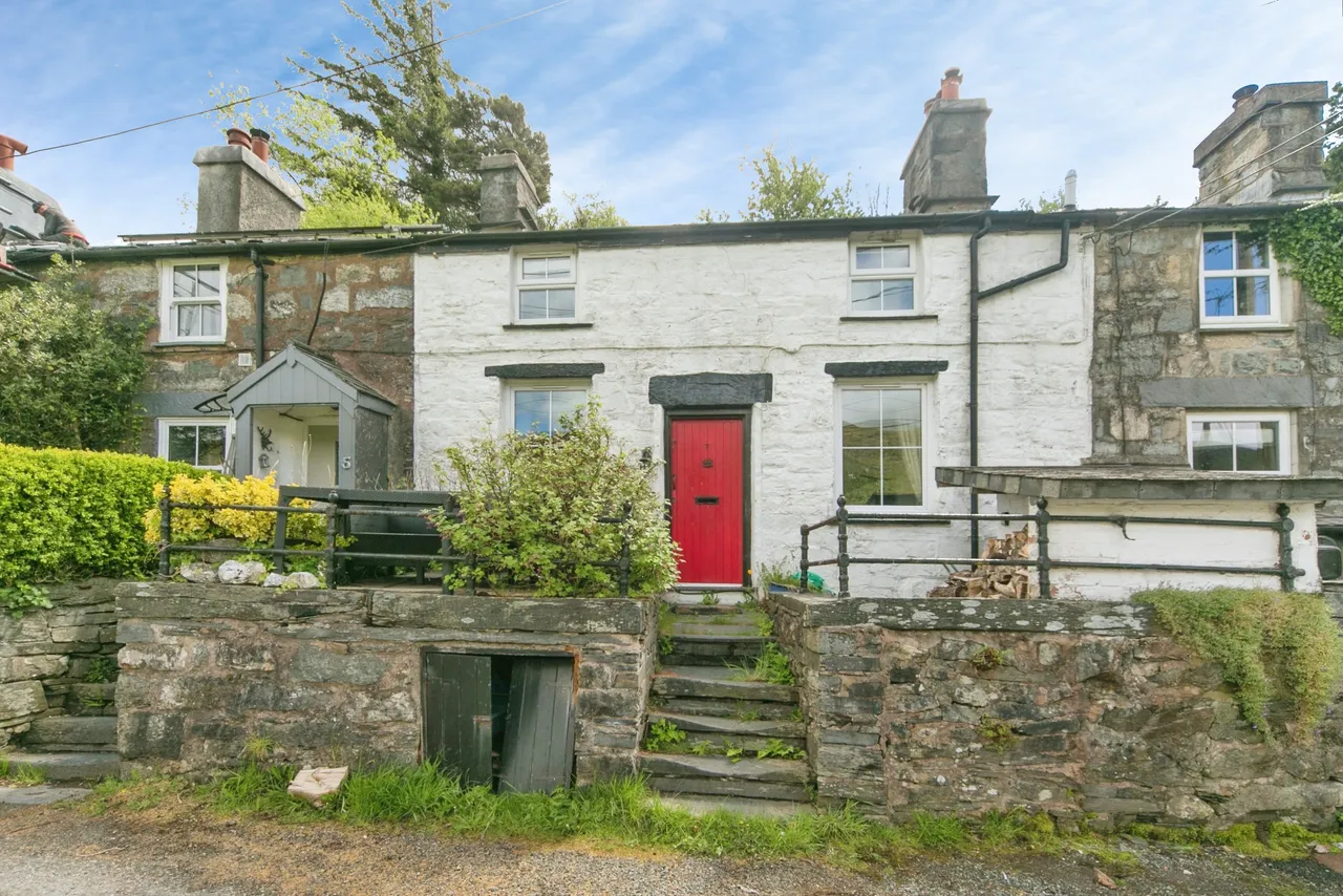 Carrog Terrace, Betws-Y-Coed, LL24, photo 4