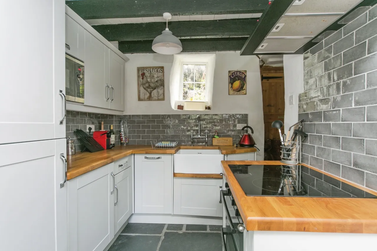 Carrog Terrace, Betws-Y-Coed, LL24, photo 6