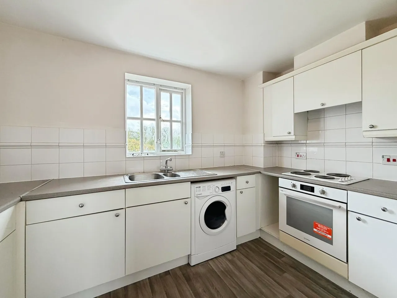 Node Way Gardens, Welwyn, AL6, photo 2