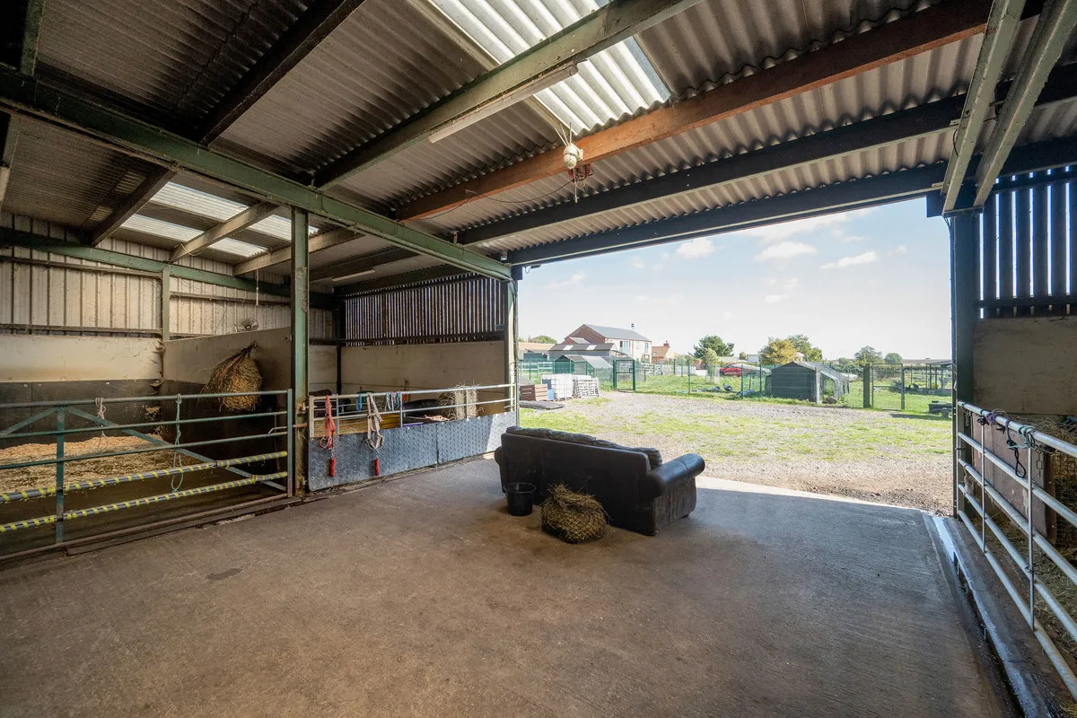 Lincoln Road, East Markham, NG22, photo 25