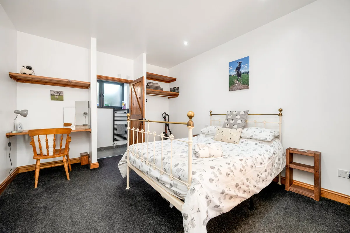 Lincoln Road, East Markham, NG22, photo 20