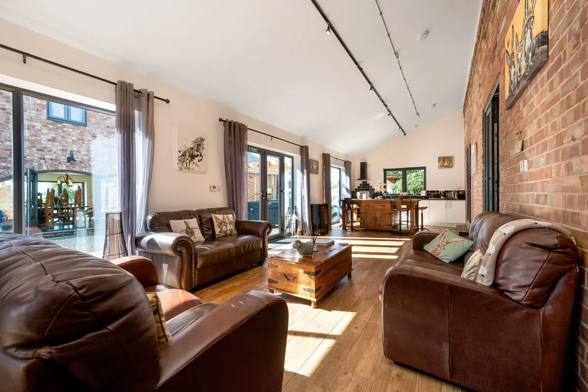 Lincoln Road, East Markham, NG22, photo 18