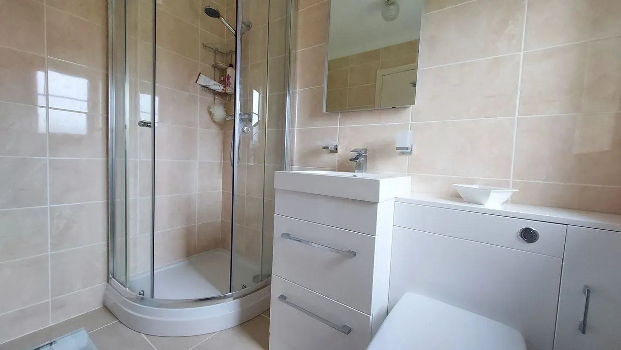 Lilac Close, Bourne, PE10, photo 10
