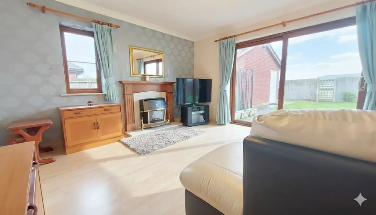 Lilac Close, Bourne, PE10, photo 4
