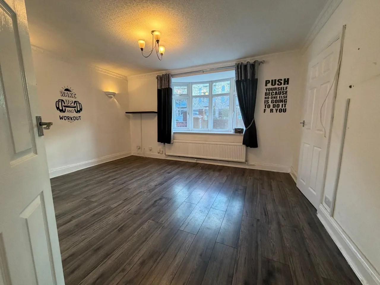 Prestwick Road, Watford, WD19, photo 3