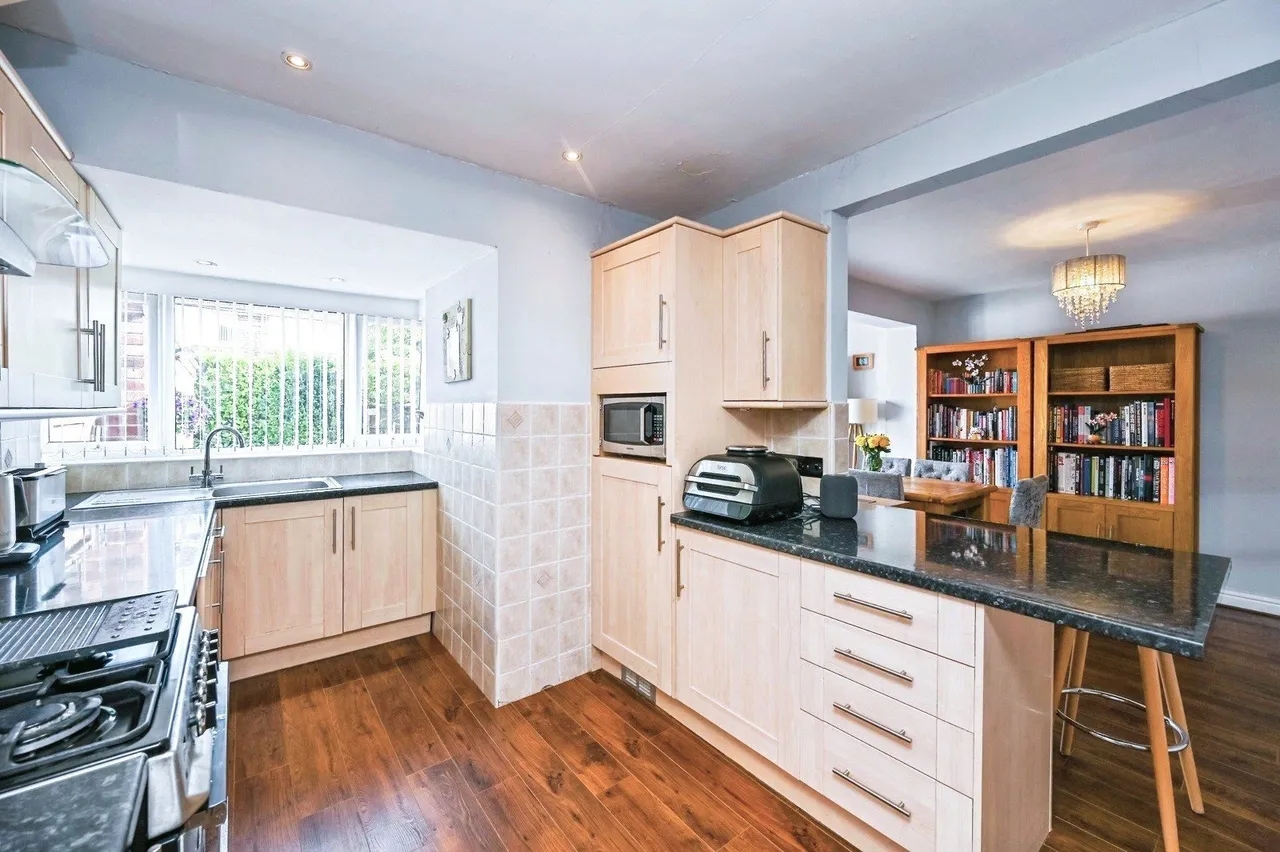 Hampton Road, Liverpool, L37, photo 9