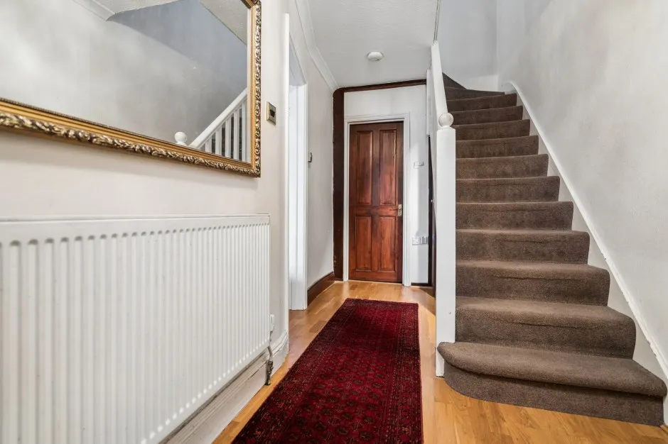 Parkfield Avenue, Hillingdon, UB10, photo 11