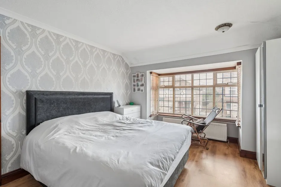 Parkfield Avenue, Hillingdon, UB10, photo 4