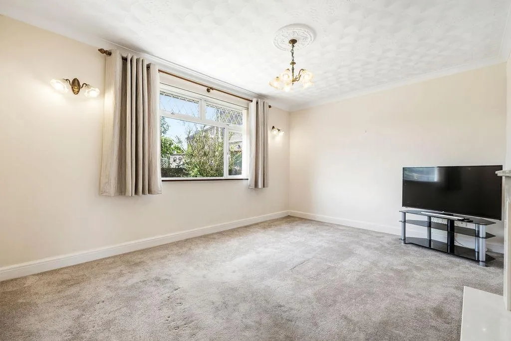 Hendy Close, Derwen Fawr, Swansea, SA2, photo 6