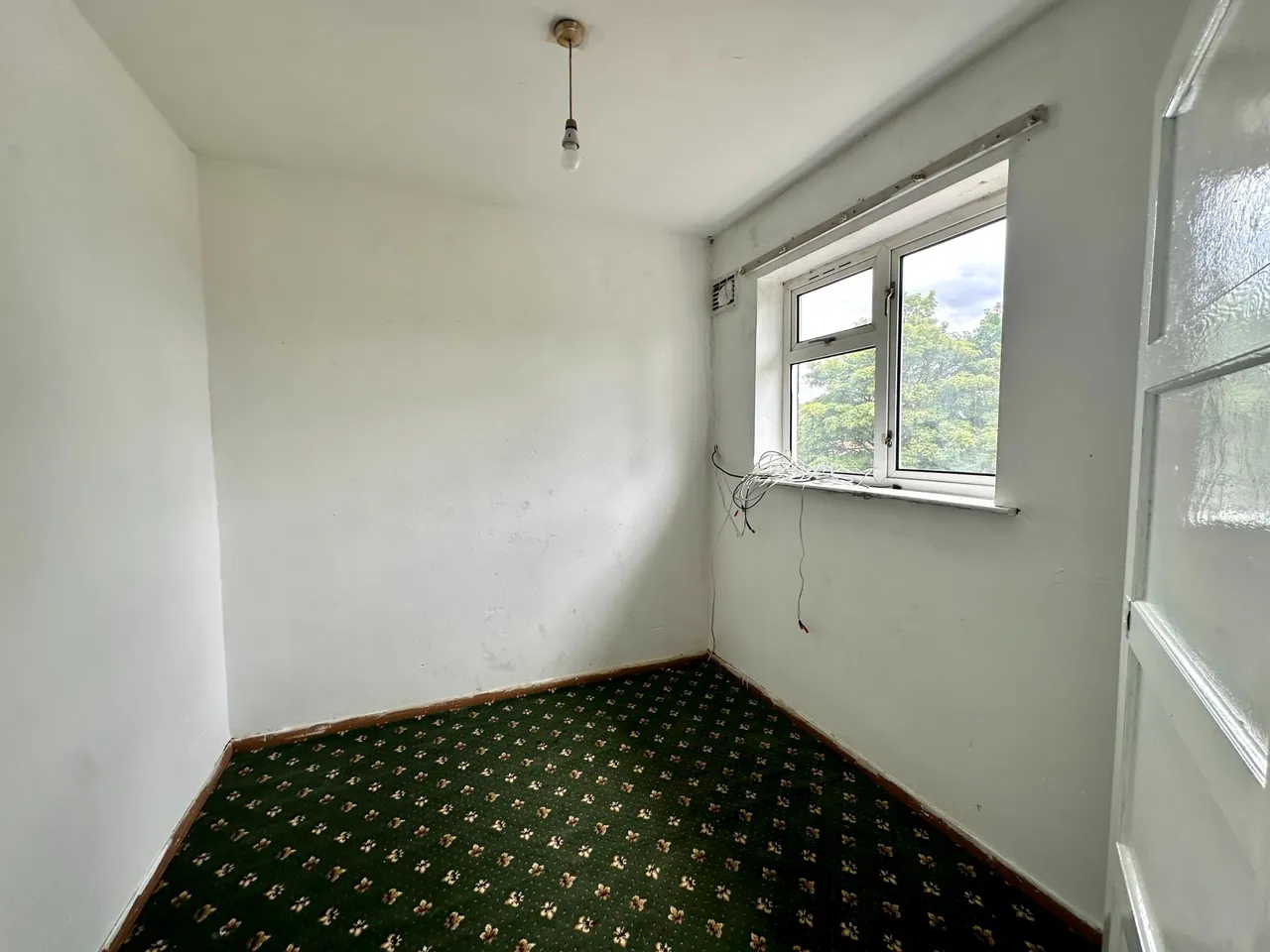 Avon Road, Goscote, Walsall, WS3, photo 7